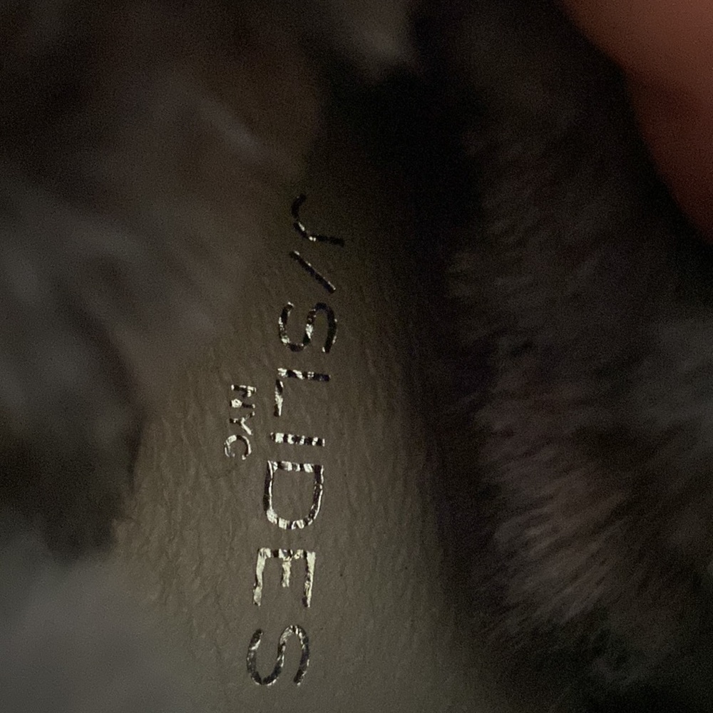 J Slide Fold Over Camo Low Boot Size 8.5 - image 3